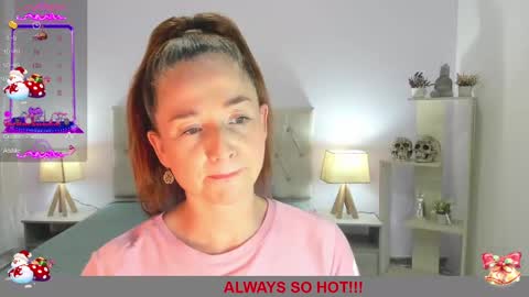 Snapshot of lucy_hot77 chatting on January 16, 2025, 9:08 pm Lucia online show from January 16, 2025, 9:08 pm