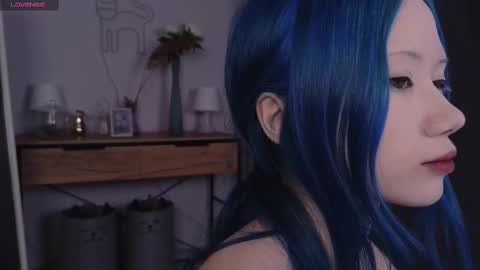 Snapshot of lucy_millss chatting on February 27, 2025, 12:34 pm  LUCY  online show from February 27, 2025, 12:34 pm
