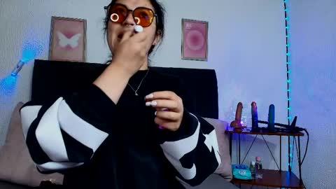 Snapshot of lucyfer_111 chatting on June 2, 2026, 11:45 am sam online show from June 2, 2026, 11:45 am