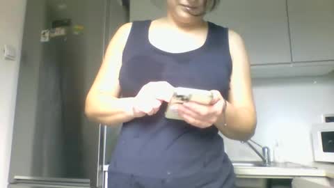 Snapshot of lucyhot6 chatting on November 9, 2025, 8:01 am lucybylucy online show from November 9, 2025, 8:01 am