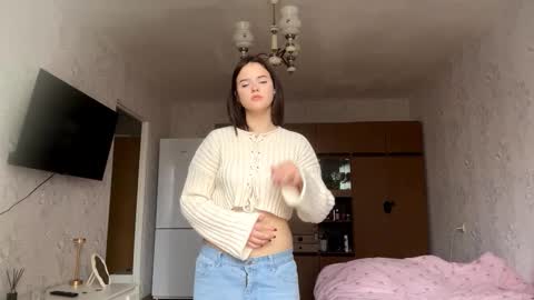 Anna online show from October 17, 2025, 5:43 am