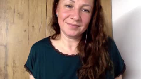 LucyKissxx online show from November 24, 2025, 11:04 pm