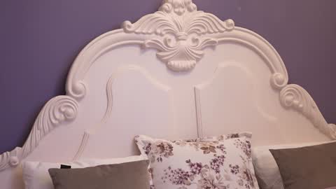 Lucy Lexton online show from January 31, 2025, 7:29 am