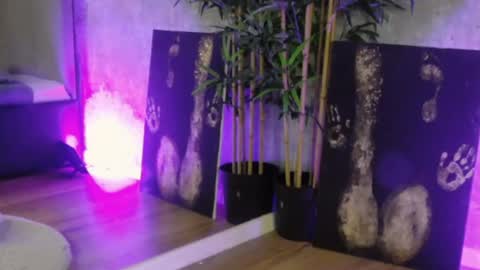 lucyrayy online show from February 5, 2026, 11:53 pm