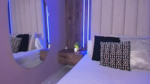 Snapshot of lucysalvatore chatting on January 16, 2026, 8:57 pm Lucy online show from January 16, 2026, 8:57 pm