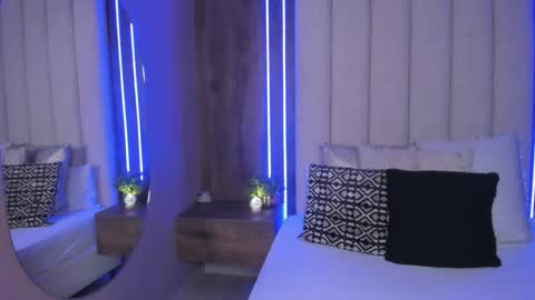 Snapshot of lucysalvatore chatting on January 18, 2026, 9:40 pm Lucy online show from January 18, 2026, 9:40 pm