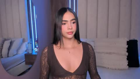 Snapshot of lucysalvatore chatting on February 17, 2026, 6:14 pm Lucy online show from February 17, 2026, 6:14 pm