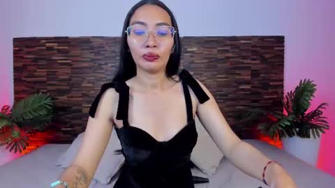 Lucy Liiu online show from June 25, 2026, 8:24 pm