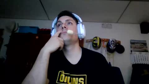 A slave to the mistress.. un esclavo para las amas dominantes. online show from February 14, 2026, 11:23 pm