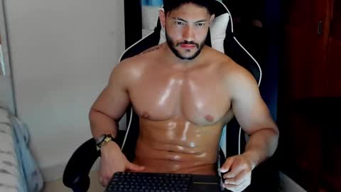luis_baptista online show from December 7, 2024, 5:37 am