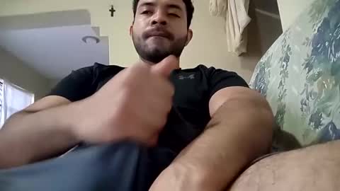 Andrew online show from November 13, 2025, 1:43 pm