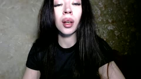 Snapshot of luisa_domina chatting on July 5, 2026, 7:32 pm luisa lovedom online show from July 5, 2026, 7:32 pm