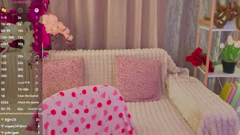 Snapshot of luisa_rosee chatting on June 14, 2026, 2:24 am Luisa Rosee online show from June 14, 2026, 2:24 am