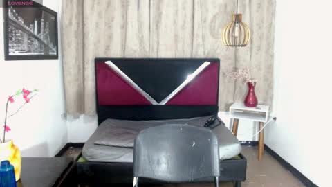 luisa_torres__ online show from April 9, 2026, 3:17 am