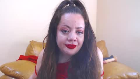 Snapshot of luisahornydoll chatting on May 4, 2026, 8:43 am Cassie online show from May 4, 2026, 8:43 am