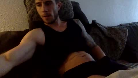 Snapshot of luisbadx chatting on December 21, 2025, 9:49 am Luis Badx online show from December 21, 2025, 9:49 am