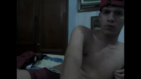 Snapshot of luiscamerom chatting on May 6, 2026, 4:41 am luiscamerom online show from May 6, 2026, 4:41 am