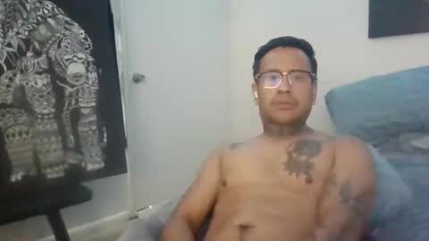 luisjg24hrs online show from April 10, 2026, 6:23 pm