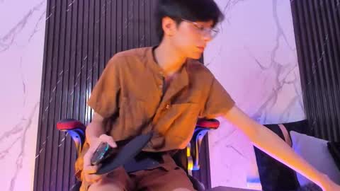 luixdust1 online show from September 15, 2025, 1:05 am