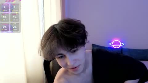 lukahayes online show from April 3, 2026, 12:36 pm