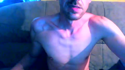 lukas4uuu online show from July 5, 2026, 5:36 am