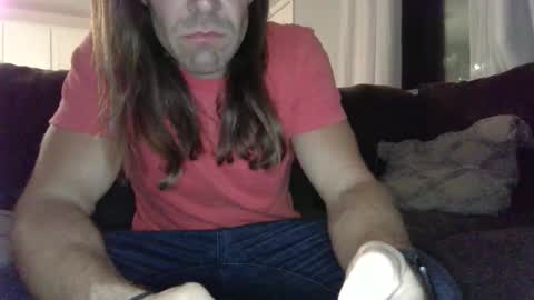 Snapshot of luke615 chatting on November 16, 2025, 2:50 am luke615 online show from November 16, 2025, 2:50 am