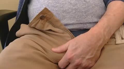 luke7711 online show from February 23, 2026, 7:33 pm