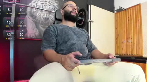 LUKE online show from April 18, 2026, 11:47 am