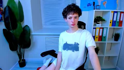 Luke online show from January 19, 2026, 11:14 am