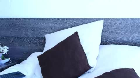 Lukhas f4f online show from November 30, 2025, 7:18 pm