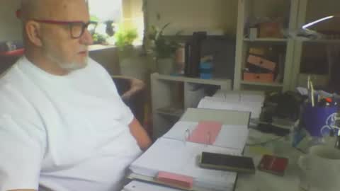 luley58 online show from May 6, 2026, 7:46 am