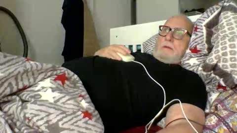 luley58 online show from May 20, 2026, 2:07 am