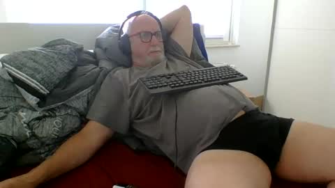 luley58 online show from July 15, 2026, 7:24 am