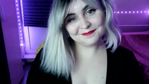 lulovia online show from March 20, 2026, 10:25 pm