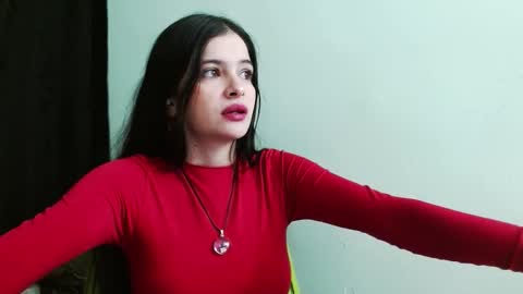 Snapshot of lulu_cm chatting on October 8, 2025, 1:14 am lulu_cm online show from October 8, 2025, 1:14 am