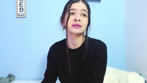 Snapshot of lulu_cm chatting on October 16, 2025, 10:33 pm lulu_cm online show from October 16, 2025, 10:33 pm