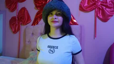 Snapshot of lulu_cm chatting on February 13, 2026, 4:03 pm lulu_cm online show from February 13, 2026, 4:03 pm