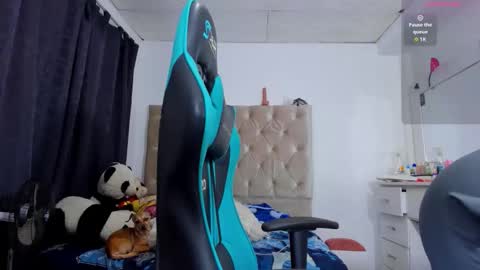  ferrer   online show from February 15, 2026, 2:14 pm