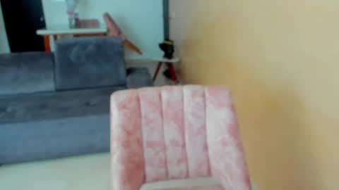 Snapshot of lulu_lopez chatting on September 14, 2025, 5:23 pm Lau  online show from September 14, 2025, 5:23 pm