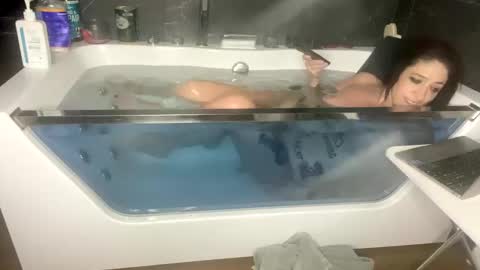 Snapshot of lulu_only_fans chatting on January 19, 2025, 7:04 pm Lulu online show from January 19, 2025, 7:04 pm