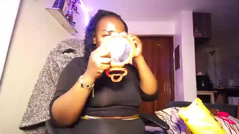 lulu_sparks1 online show from July 19, 2026, 5:11 am