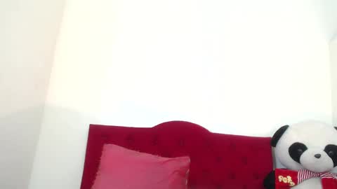 LULU online show from January 22, 2025, 6:31 pm