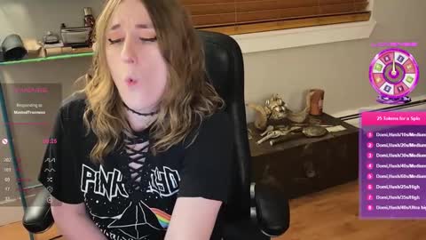 Lulu online show from January 24, 2025, 2:39 am