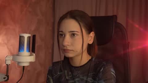 Amelia online show from September 20, 2025, 12:00 am