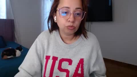 Snapshot of lumi_84 chatting on January 19, 2025, 11:12 am LUMI online show from January 19, 2025, 11:12 am