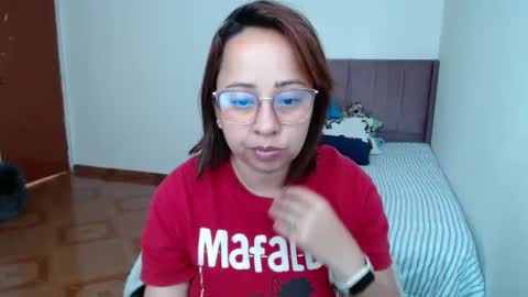 Snapshot of lumi_84 chatting on February 15, 2025, 8:33 pm LUMI online show from February 15, 2025, 8:33 pm