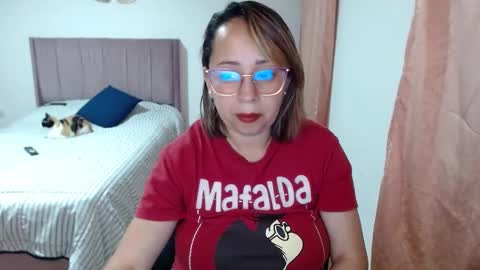 Snapshot of lumi_84 chatting on September 21, 2025, 1:29 am LUMI online show from September 21, 2025, 1:29 am