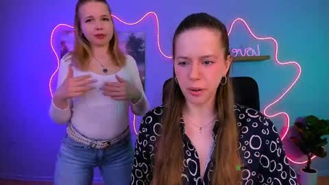 Sweet Lumi online show from April 13, 2026, 7:36 am