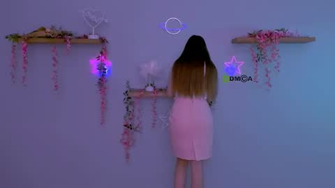 Sweet Lumi online show from May 22, 2026, 7:37 am