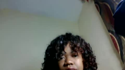 Snapshot of lumira_belle chatting on June 24, 2026, 6:40 pm lumira_belle online show from June 24, 2026, 6:40 pm